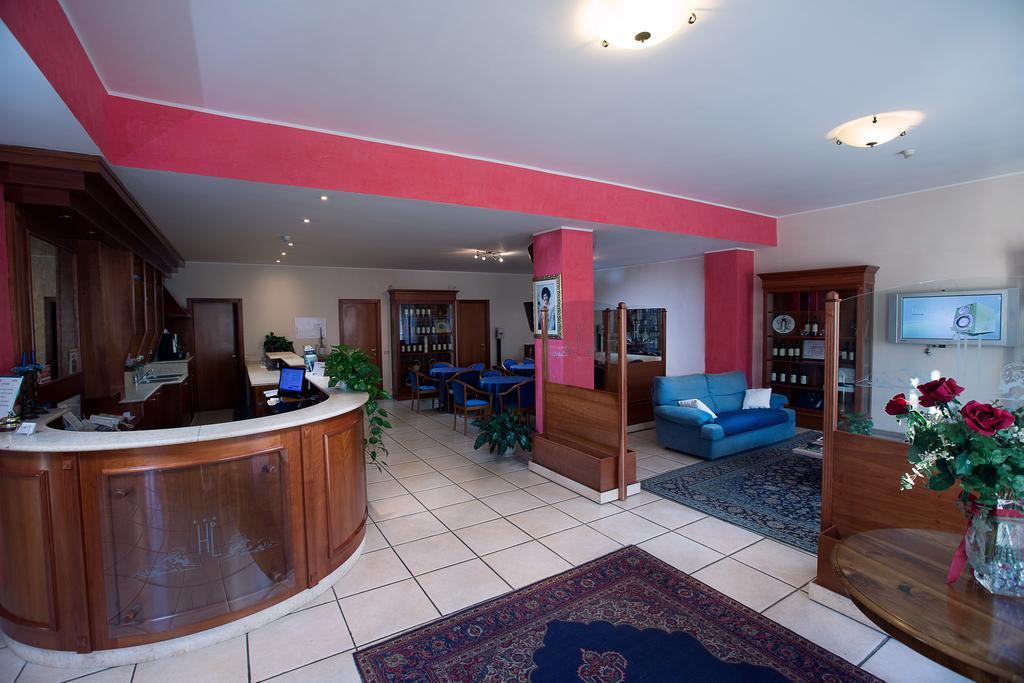 Hotel Dei Leoni 3*