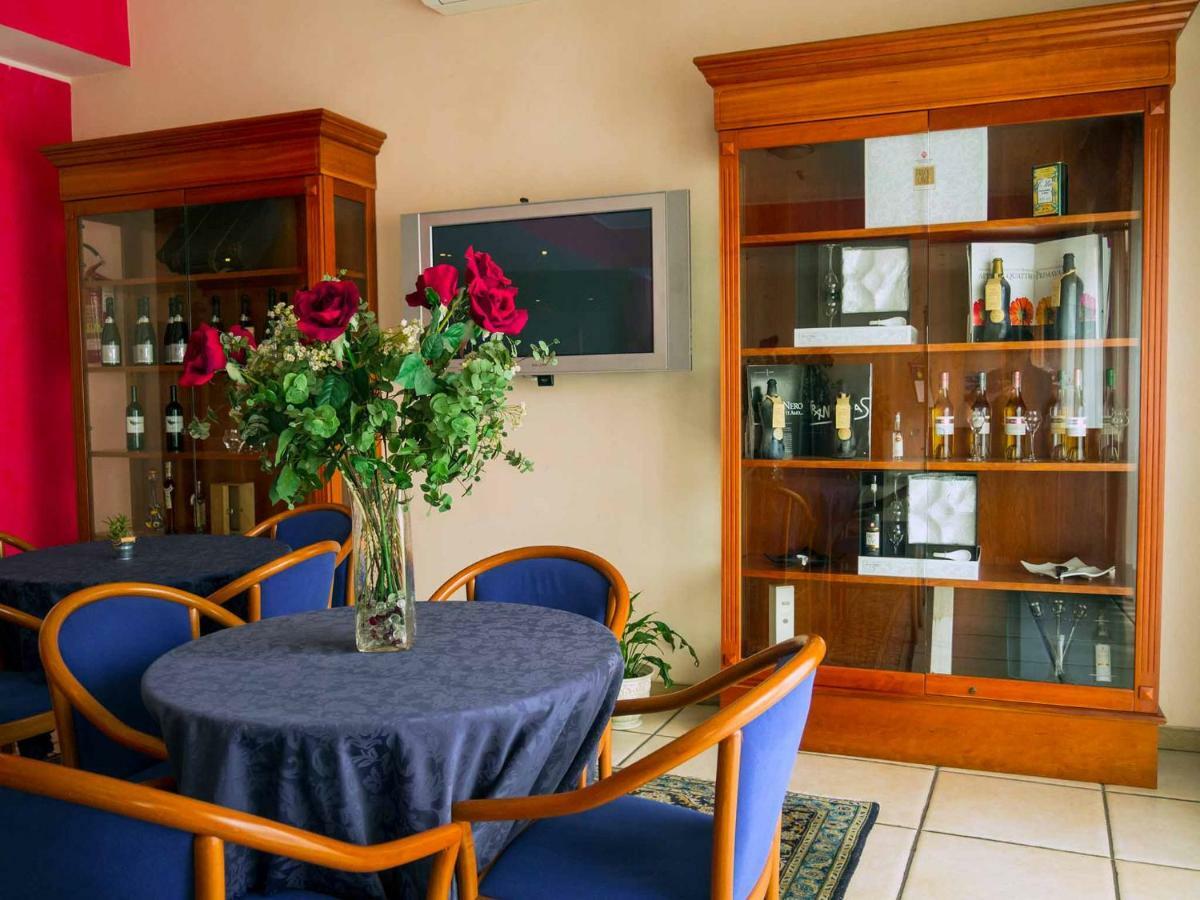 Dei Leoni Hotel 3*